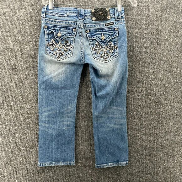 Miss Me Jeans Womens 26 Blue Capri Mid Rise Embroidered Flap Pockets Ladies - Picture 4 of 12